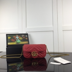 Gucci Satchel Bags